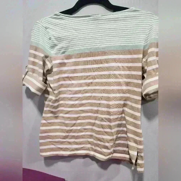 Women's RUBY RD. Short Roll-Tab Sleeve Top, Shirt, Blouse Size PS - Picture 3 of 3